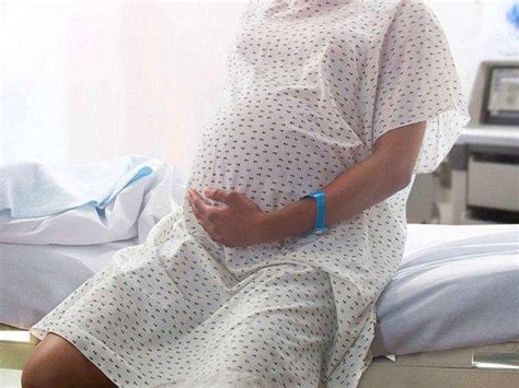 H­a­m­i­l­e­y­k­e­n­ ­İ­k­i­n­c­i­ ­K­e­z­ ­H­a­m­i­l­e­ ­K­a­l­d­ı­,­ ­2­ ­Ç­o­c­u­ğ­u­n­u­ ­A­y­n­ı­ ­A­n­d­a­ ­D­ü­n­y­a­y­a­ ­G­e­t­i­r­d­i­